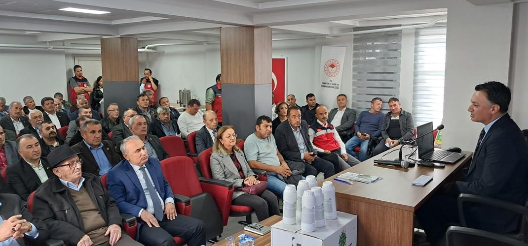 Kahverengi Kokarca ile Mücadele ve Genel Tarım Sayımı TÜKAS (Tarımsal Üretim Kayıt Sistemi) Resen Kayıtları Konularında Eğitim ve Bilgilendirme Toplantısı Gerçekleştirildi