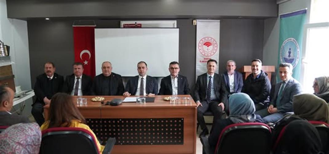 Arı Yetiştiriciliği Kursuna Ziyaret Gerçekleştirildi